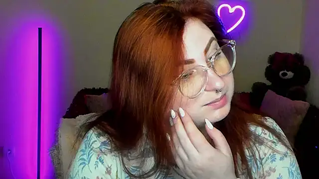 Alicia love00 online show from April 20, 2026, 5:32 am