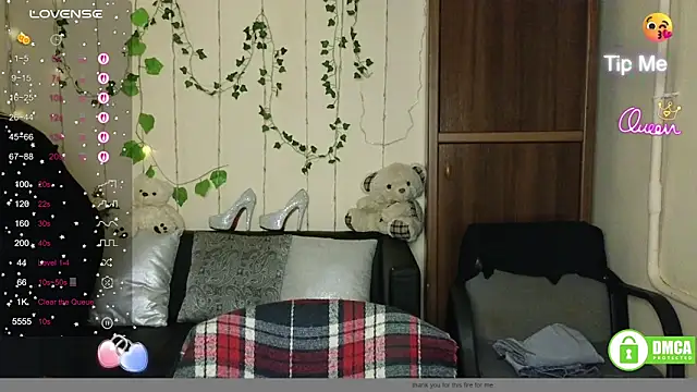 Snapshot of Alicia_love00 chatting on June 21, 2026, 11:27 am Alicia love00 online show from June 21, 2026, 11:27 am