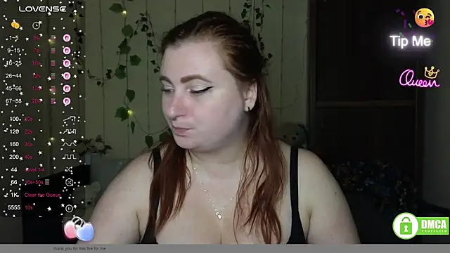 Snapshot of Alicia_love00 chatting on June 4, 2026, 5:23 am Alicia love00 online show from June 4, 2026, 5:23 am