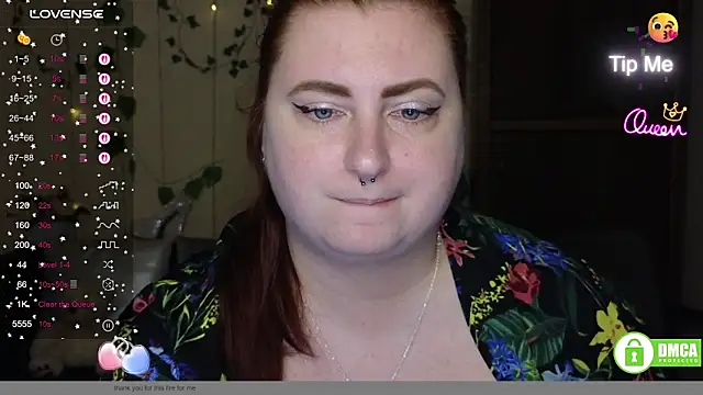 Snapshot of Alicia_love00 chatting on May 12, 2026, 11:27 am Alicia love00 online show from May 12, 2026, 11:27 am