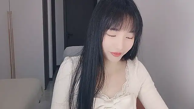 Lisa-3333 online show from March 23, 2026, 10:26 am