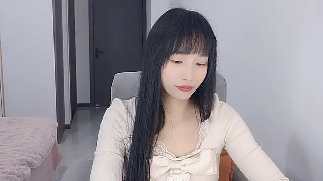 Snapshot of Lisa-3333 chatting on December 14, 2025, 1:49 pm Lisa-3333 online show from December 14, 2025, 1:49 pm