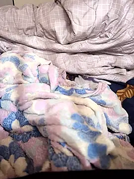 modelguyyy online show from January 8, 2026, 8:20 am