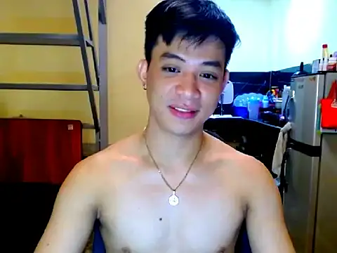 ASIANFULLYLOADEDCUM online show from May 5, 2026, 1:25 pm