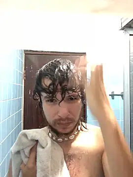 Luxx 14 online show from March 3, 2026, 3:52 pm