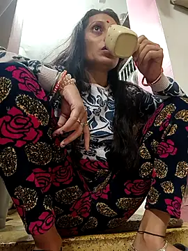 ISHANI-SINGH online show from January 7, 2026, 3:28 pm