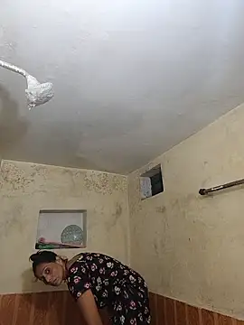 Snapshot of ISHANI-SINGH chatting on October 16, 2025, 6:38 pm ISHANI-SINGH online show from October 16, 2025, 6:38 pm