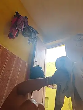 Snapshot of ISHANI-SINGH chatting on November 5, 2025, 2:36 am ISHANI-SINGH online show from November 5, 2025, 2:36 am