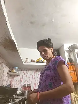 Snapshot of ISHANI-SINGH chatting on November 11, 2025, 4:24 pm ISHANI-SINGH online show from November 11, 2025, 4:24 pm