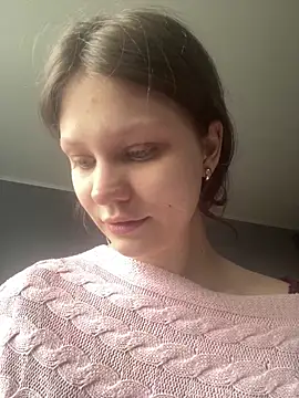 Lunliss online show from November 16, 2025, 10:42 am