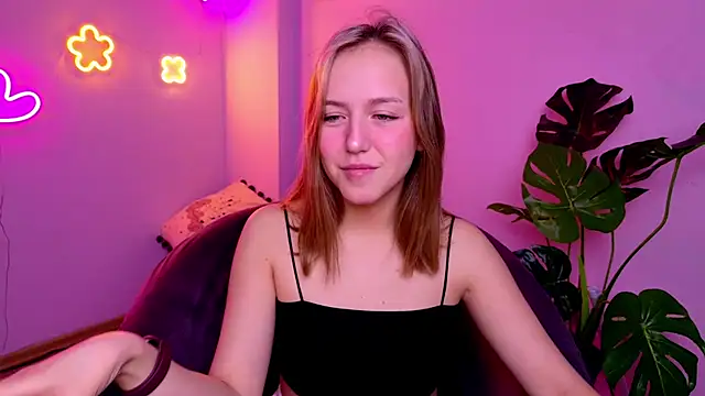 Snapshot of CindySparkl chatting on February 21, 2026, 3:52 am CindySparkl online show from February 21, 2026, 3:52 am