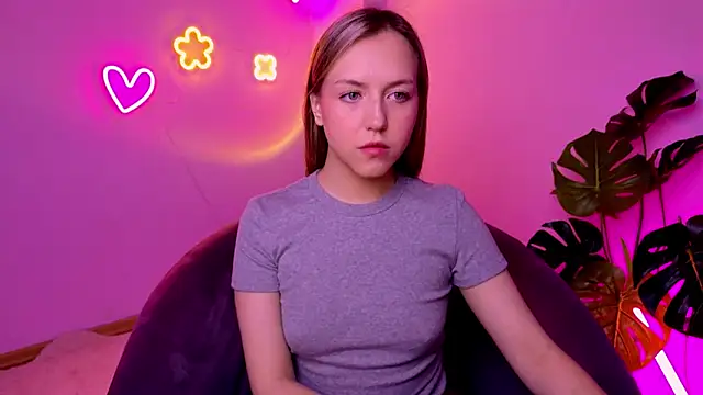 Snapshot of CindySparkl chatting on May 3, 2026, 3:33 am CindySparkl online show from May 3, 2026, 3:33 am