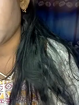 Snapshot of Soniya549 chatting on October 13, 2025, 6:20 pm Soniya549 online show from October 13, 2025, 6:20 pm