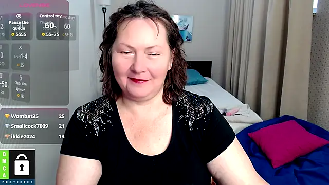 Snapshot of milf_hornys chatting on October 14, 2025, 4:35 am milf hornys online show from October 14, 2025, 4:35 am