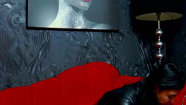 Snapshot of DevashaQueenX chatting on February 18, 2026, 8:33 am DevashaQueenX online show from February 18, 2026, 8:33 am