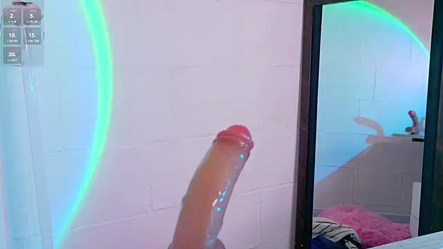 Giaa rossi online show from February 14, 2026, 2:06 pm