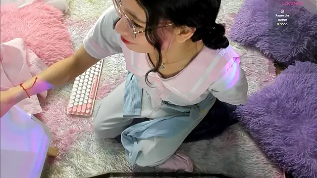 Snapshot of Giaa_rossi chatting on October 7, 2025, 2:18 pm Giaa rossi online show from October 7, 2025, 2:18 pm