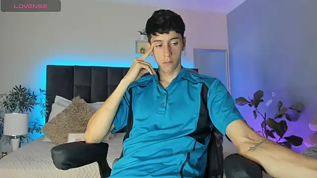 Jhon snow22 online show from November 18, 2025, 3:04 pm