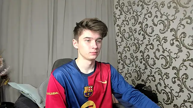 SherlockMax online show from October 12, 2025, 7:15 pm