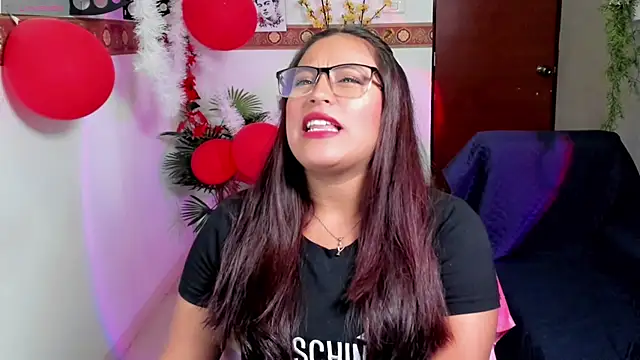 Snapshot of Cameroon-Diaz chatting on February 24, 2026, 1:45 pm Cameroon-Diaz online show from February 24, 2026, 1:45 pm