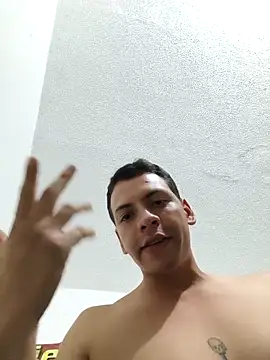 Thomasjons  online show from February 24, 2026, 3:18 am