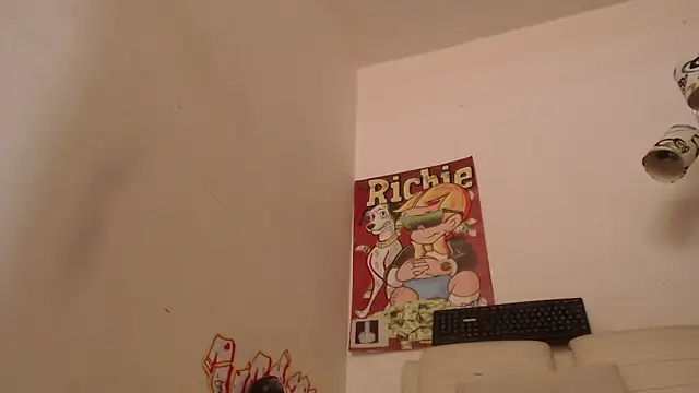 Thomasjons  online show from February 11, 2026, 7:03 pm