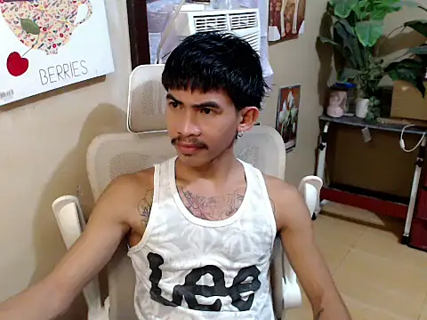 Snapshot of King_BigCock69 chatting on June 23, 2026, 12:58 pm King BigCock69 online show from June 23, 2026, 12:58 pm