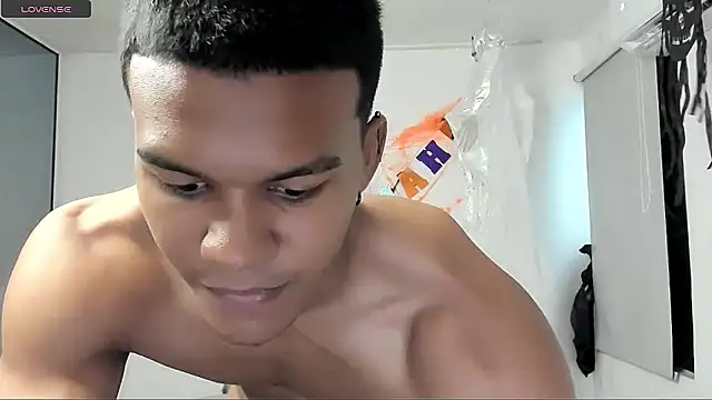 jeanfran ferrer online show from October 26, 2025, 6:08 pm