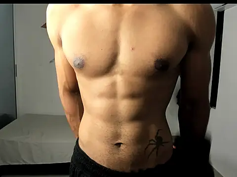 jeanfran ferrer online show from November 6, 2025, 7:07 pm