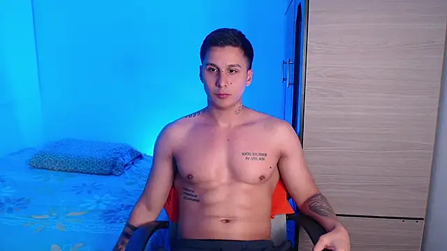 valentinosex1 online show from November 7, 2025, 10:46 pm