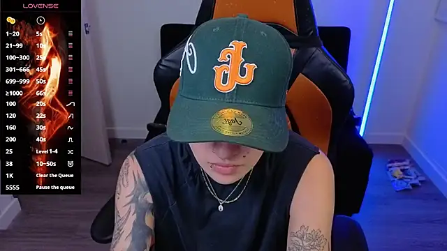 imlaiaaa online show from November 4, 2025, 12:47 am