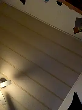 kybabbi online show from October 17, 2025, 2:59 am