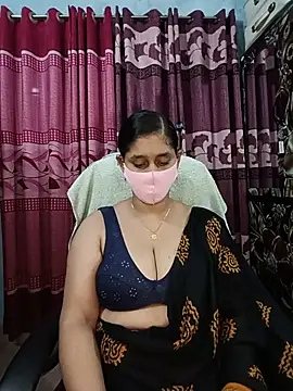 Snapshot of Cute_Faria chatting on July 20, 2026, 1:57 pm Cute Faria online show from July 20, 2026, 1:57 pm