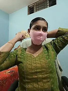 Snapshot of Cute_Faria chatting on July 7, 2026, 11:14 am Cute Faria online show from July 7, 2026, 11:14 am