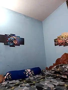 Snapshot of Cute_Faria chatting on February 6, 2026, 4:30 am Cute Faria online show from February 6, 2026, 4:30 am