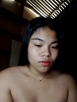 Snapshot of cloe_candy19 chatting on October 31, 2025, 11:11 pm cloe candy19 online show from October 31, 2025, 11:11 pm