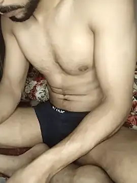 ahmed-eg1997 online show from May 9, 2026, 9:51 pm