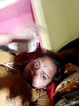 Hot crety online show from March 18, 2026, 8:43 pm