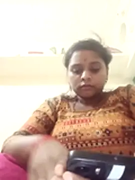 Snapshot of Hot_crety chatting on June 24, 2026, 5:11 pm Hot crety online show from June 24, 2026, 5:11 pm
