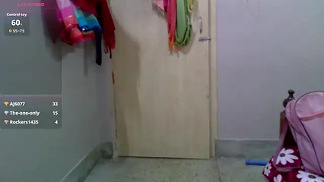 Snapshot of cute_girl007 chatting on July 28, 2026, 2:13 pm cute girl007 online show from July 28, 2026, 2:13 pm
