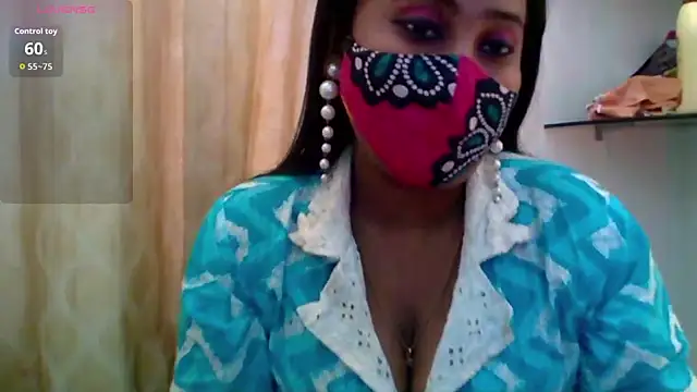 Snapshot of cute_girl007 chatting on May 28, 2026, 6:10 am cute girl007 online show from May 28, 2026, 6:10 am