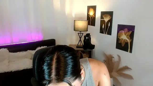 Snapshot of Sassy_Suzuhime chatting on March 23, 2026, 9:53 am Sassy Suzuhime online show from March 23, 2026, 9:53 am