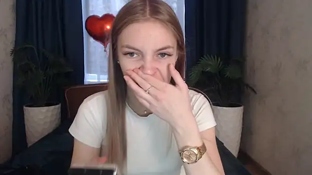 HitGyrl online show from March 17, 2026, 1:08 am