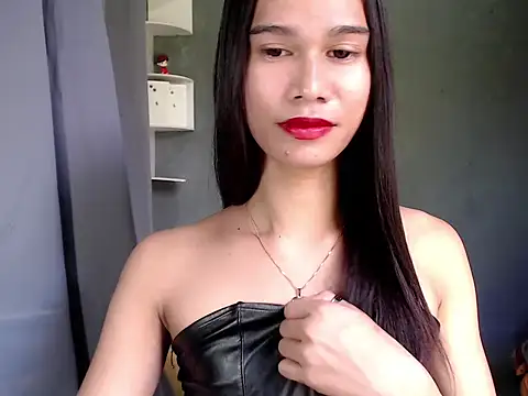 urseductivebarbie xx online show from January 12, 2026, 3:35 am