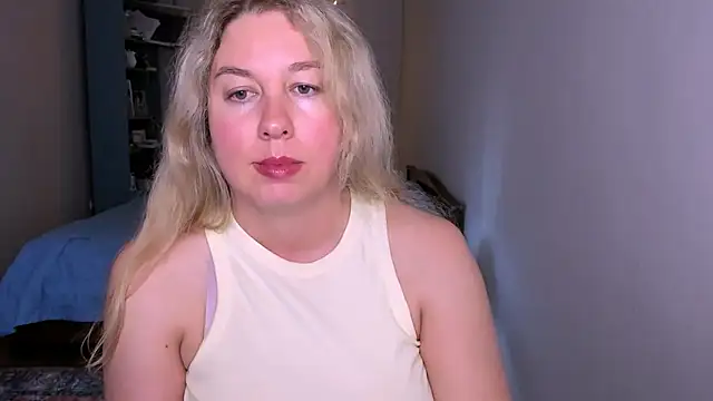 NancySanders online show from June 19, 2026, 5:52 pm