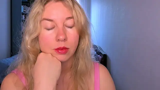 NancySanders online show from June 10, 2026, 2:02 am