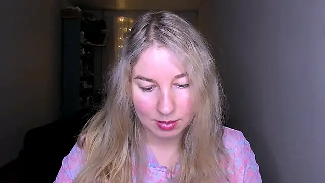 NancySanders online show from April 25, 2026, 6:49 pm