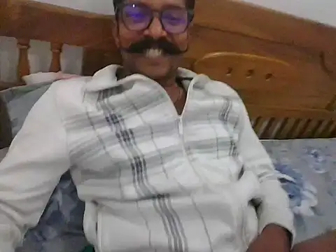 hosur horny online show from April 28, 2026, 6:01 pm