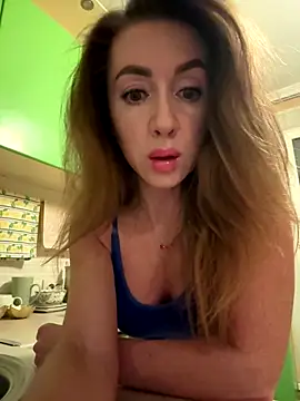 MarinaDiva11 74 online show from October 11, 2025, 8:32 pm