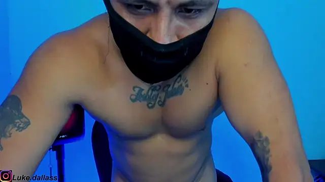 Snapshot of zeus_7777 chatting on November 30, 2025, 12:06 pm zeus 7777 online show from November 30, 2025, 12:06 pm